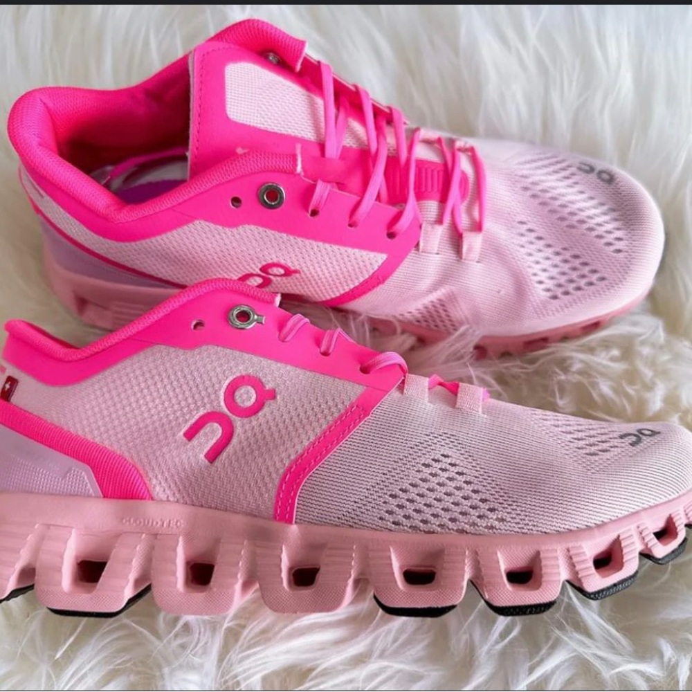 On Running Pink Athletic Shoes with Breathable Mesh